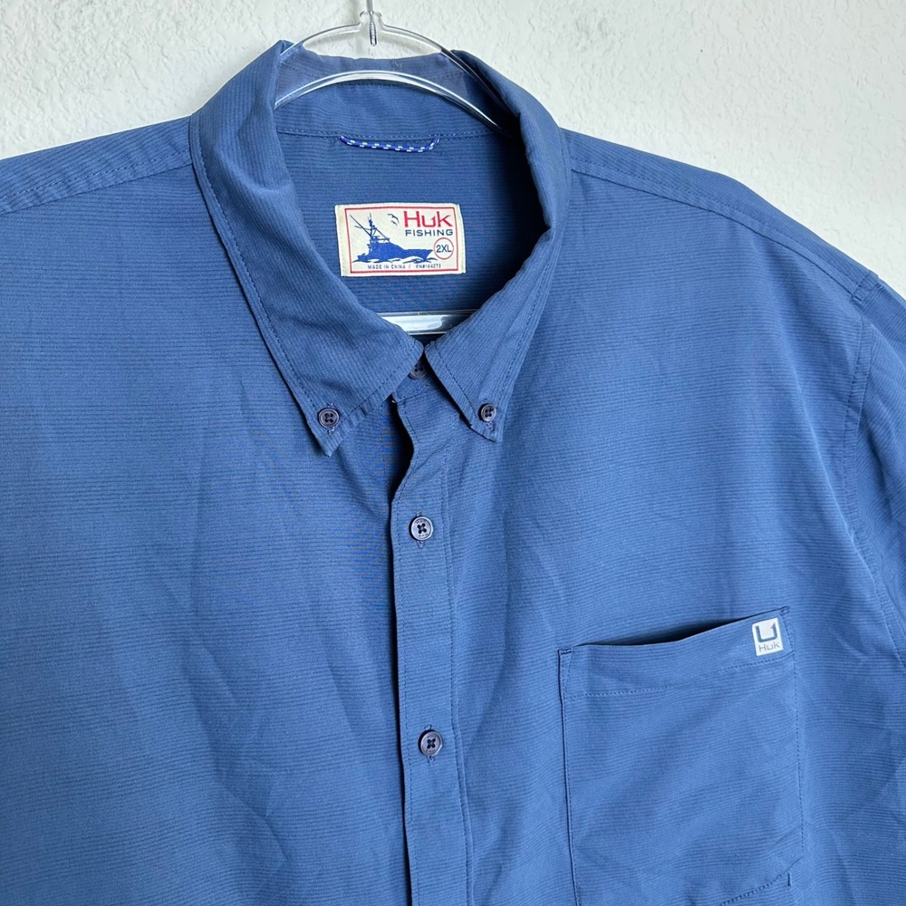 Huk Fishing Mens 2XL Blue Short Sleeve Button Down Performance Stretch Shirt